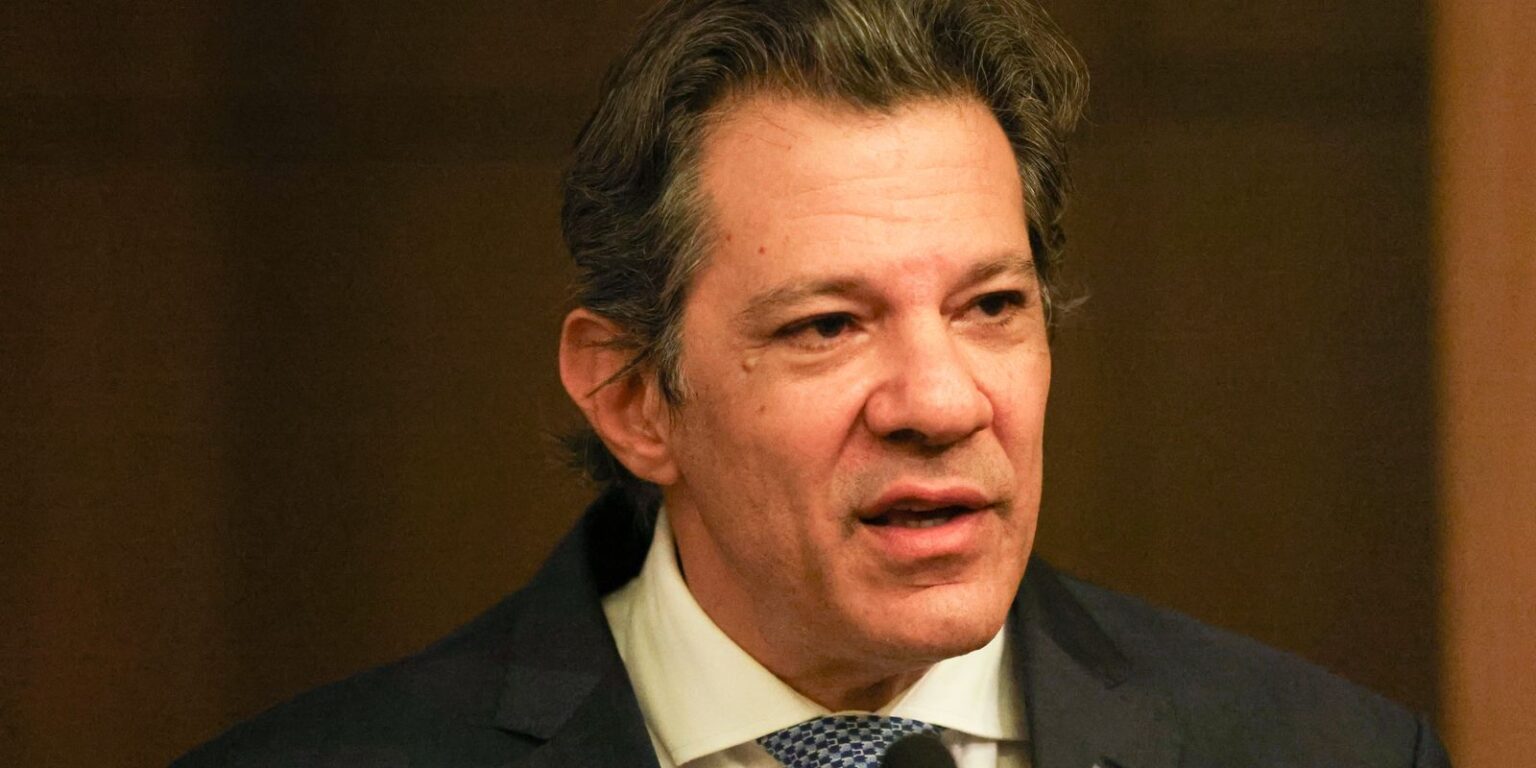 Sem Censura entrevista Fernando Haddad nesta quarta-feira