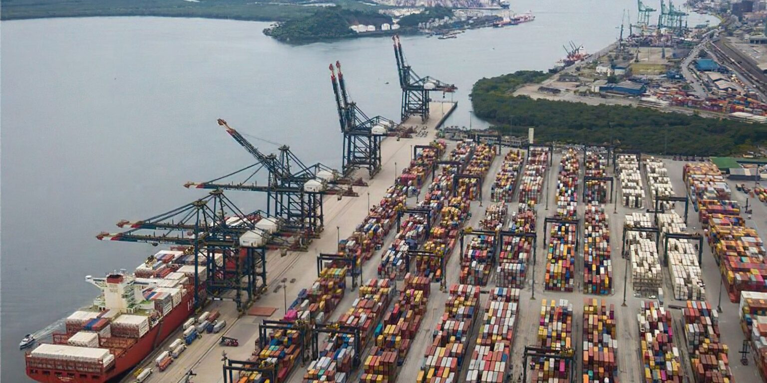 Superávit da Balança Comercial Alcança US$ 8,15 Bilhões em Março: Recuperação Econômica