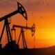 Rússia Reduz Previsão do Preço do Petróleo Brent para 2025 em 17%