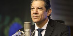 Haddad confirma que governo não planeja alterar regras do arcabouço fiscal
